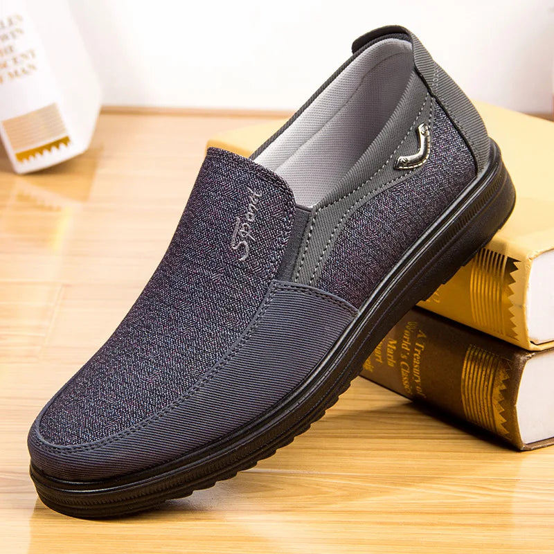 Sportliche Orthopädische Schuhe